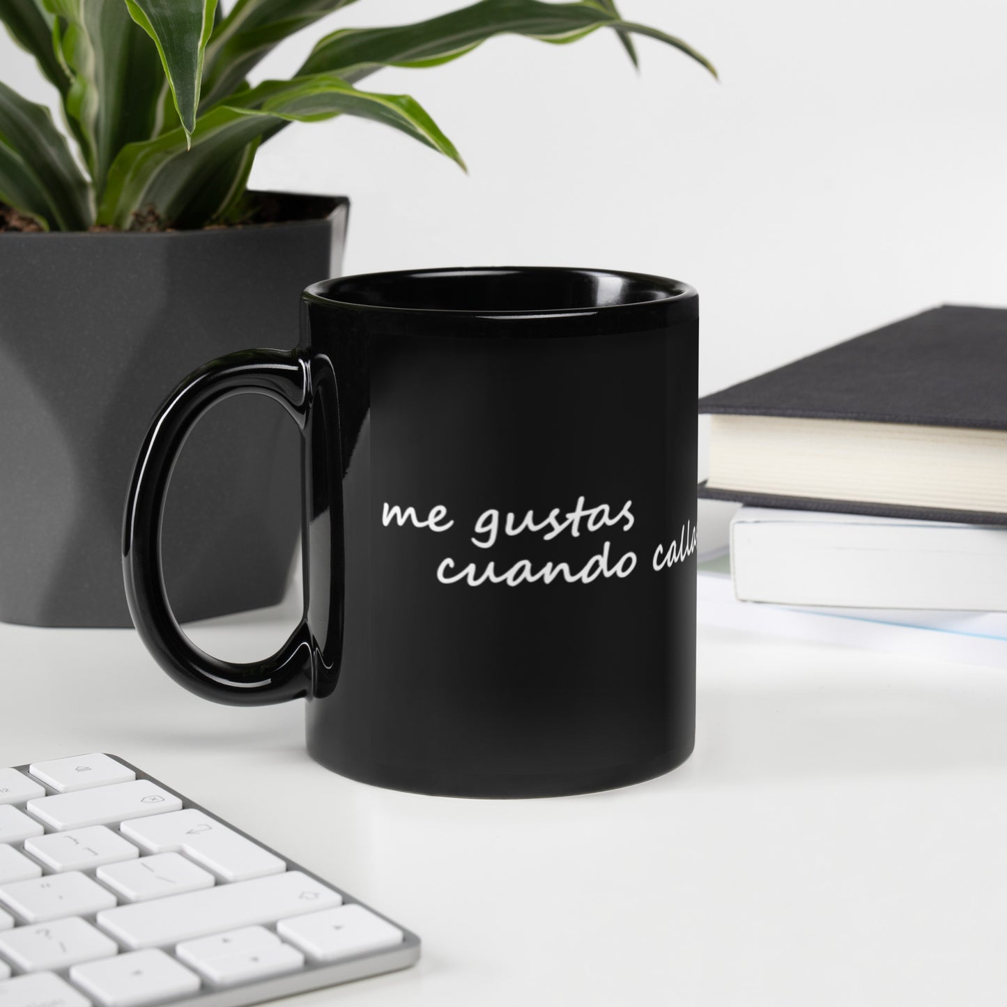 Taza de Pablo Neruda y un verso